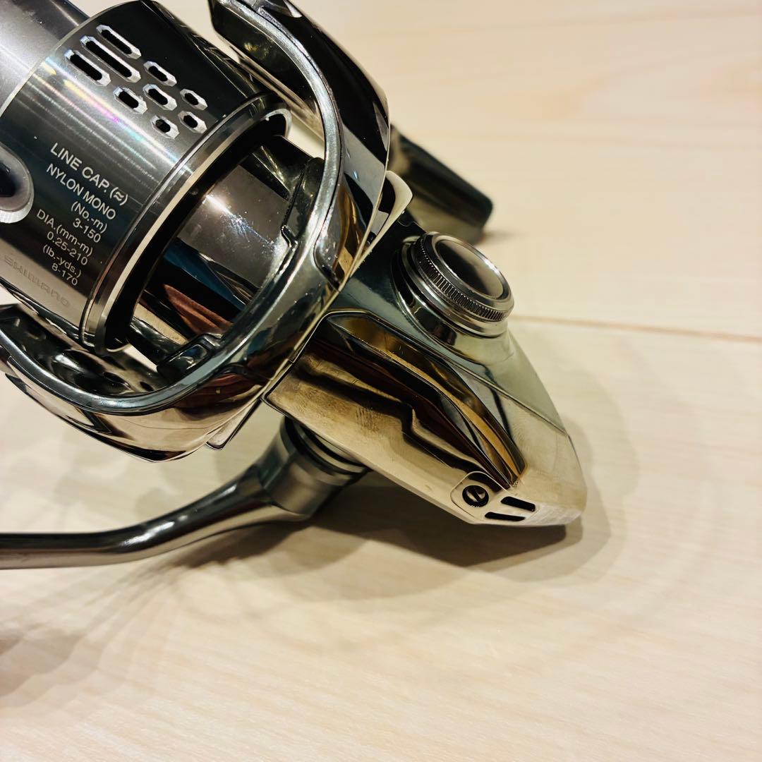 【本日21時まで】シマノ 18'ステラC3000 センシティブノブ付