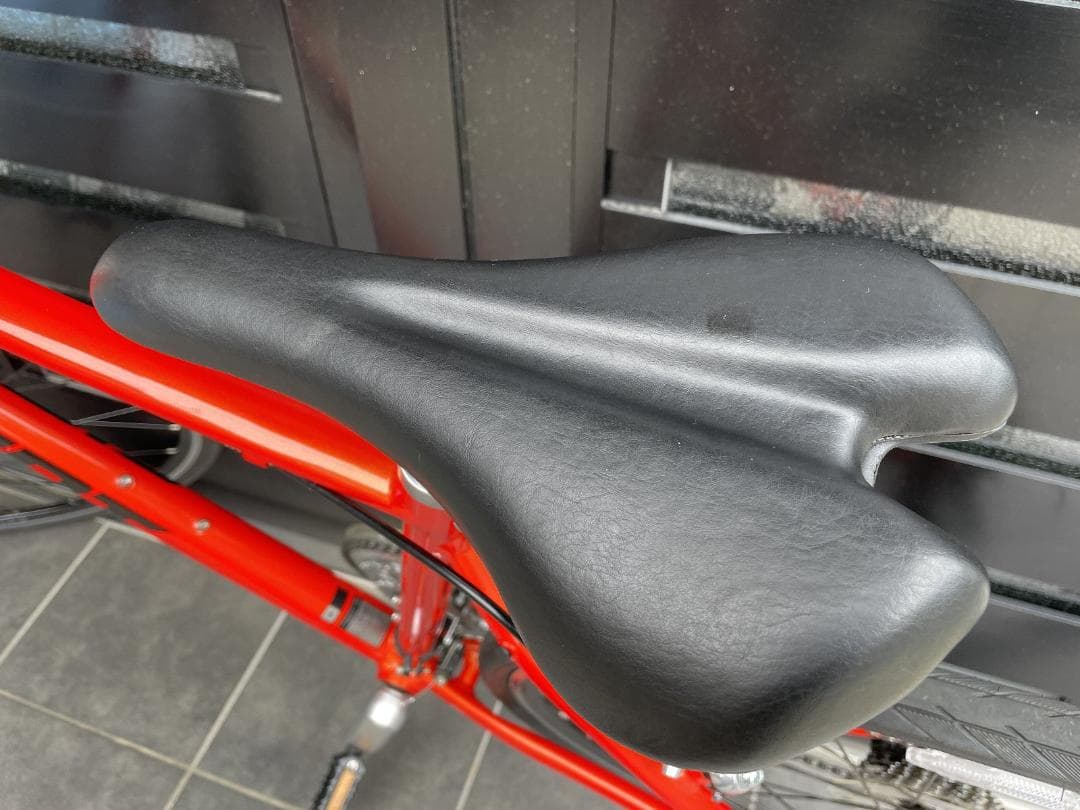 GIANT ESCAPE R3 2022年モデル　Mサイズ USED