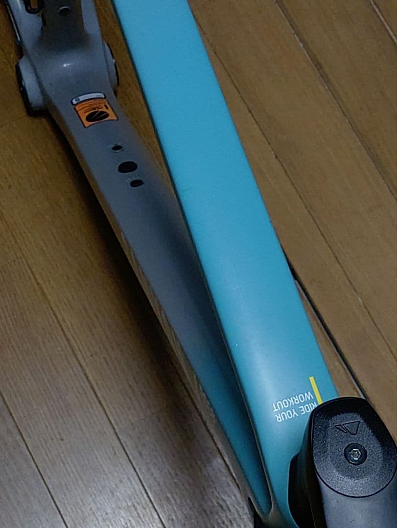 明日21:00まで専用です。 購入お控え下さい。Road lite CF8