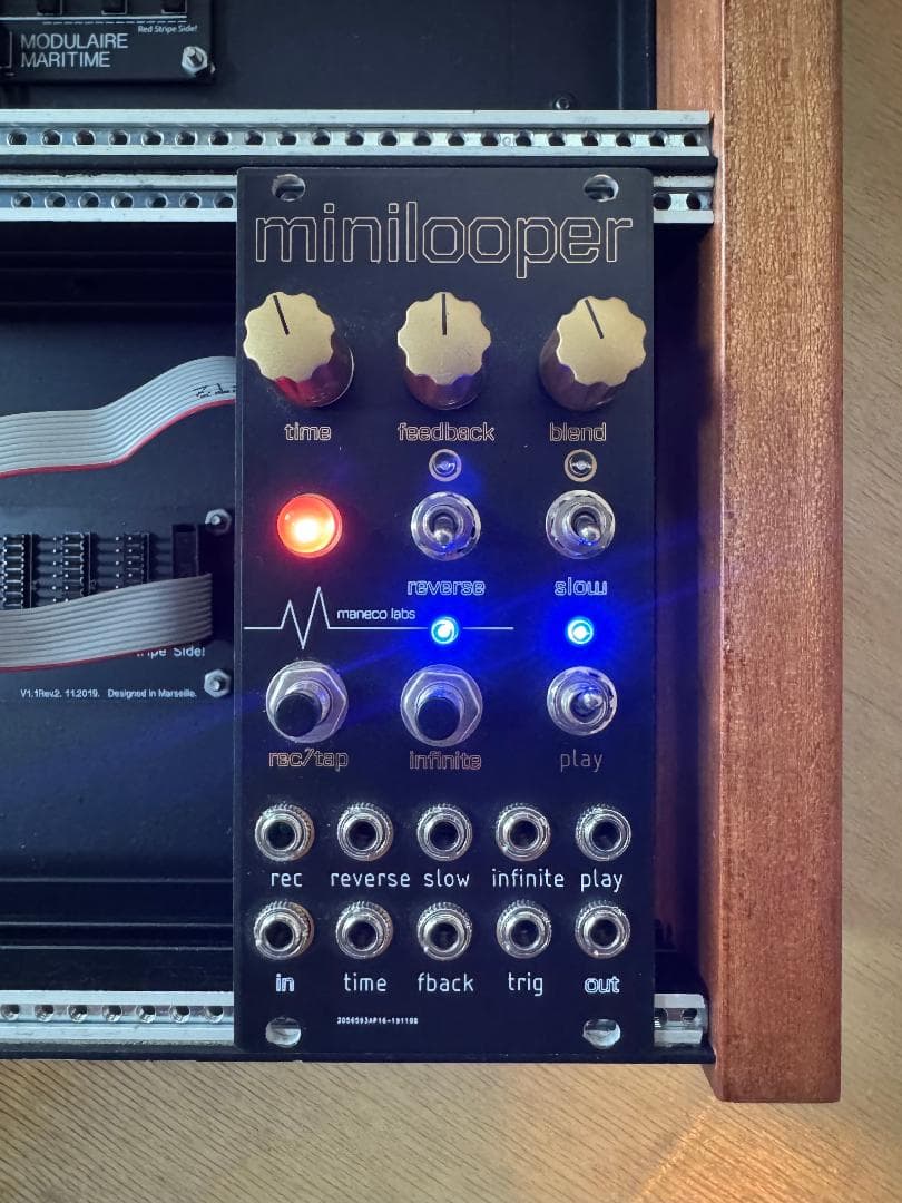 Maneco Labs minilooper モジュラーシンセサイザー