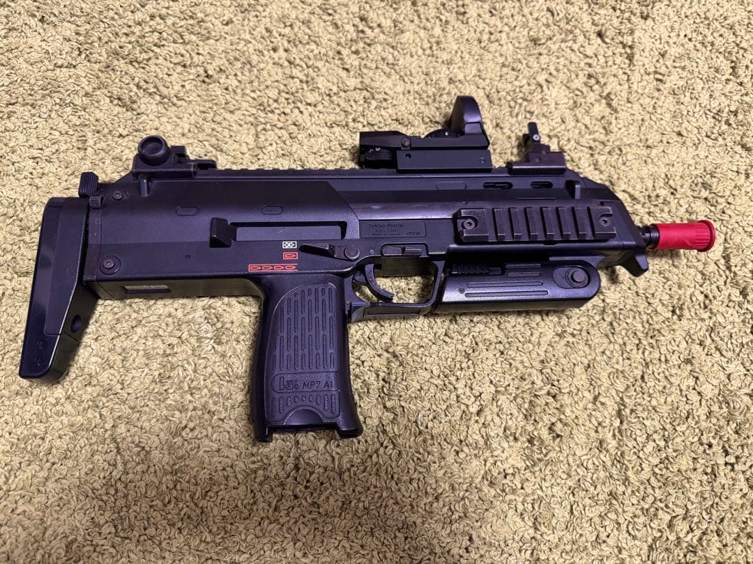 す*ら様 東京マルイ　MP7A1 電動ガン Cal. 4.6mm x 30
