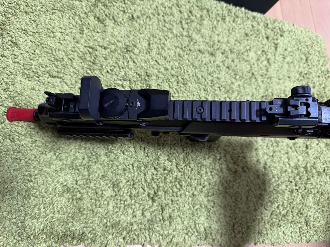 す*ら様 東京マルイ　MP7A1 電動ガン Cal. 4.6mm x 30