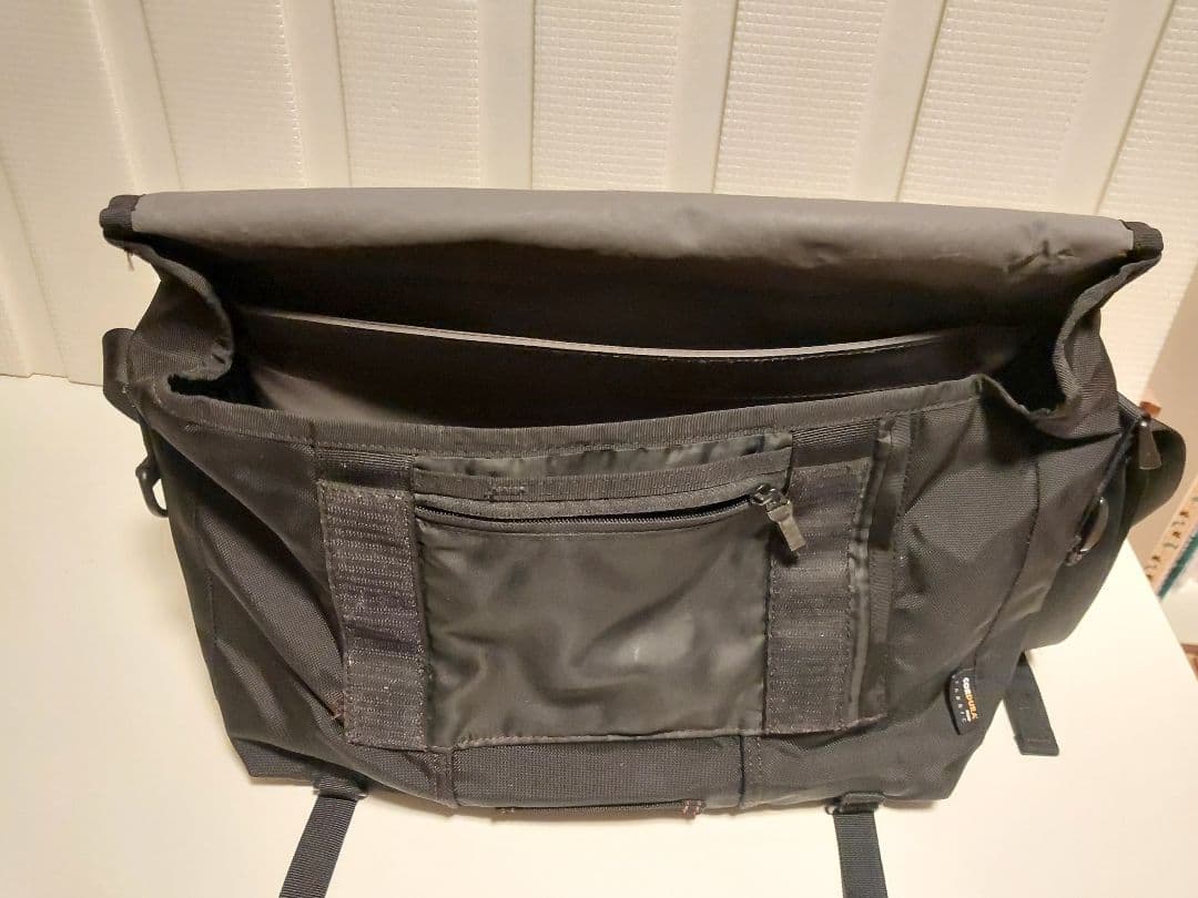 TIMBUK2　Sサイズ メッセンジャーバッグ ショルダーバッグ