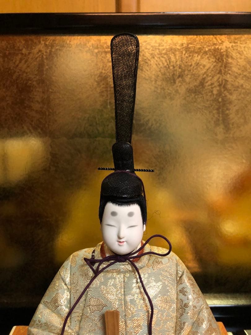 真太呂人形　シンプルで美しい親王飾りひな人形