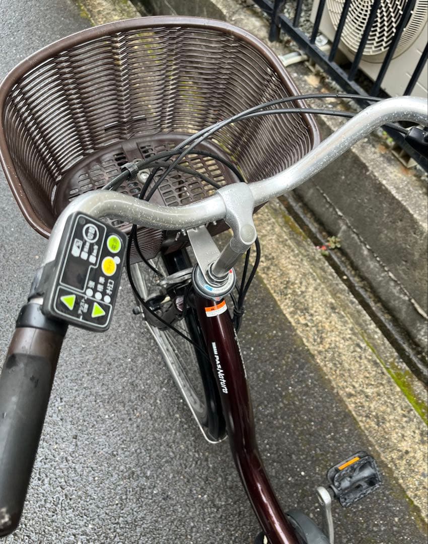 安*田様 YAMAHA パスナチュラ　電動自転車　発送不可　大阪から