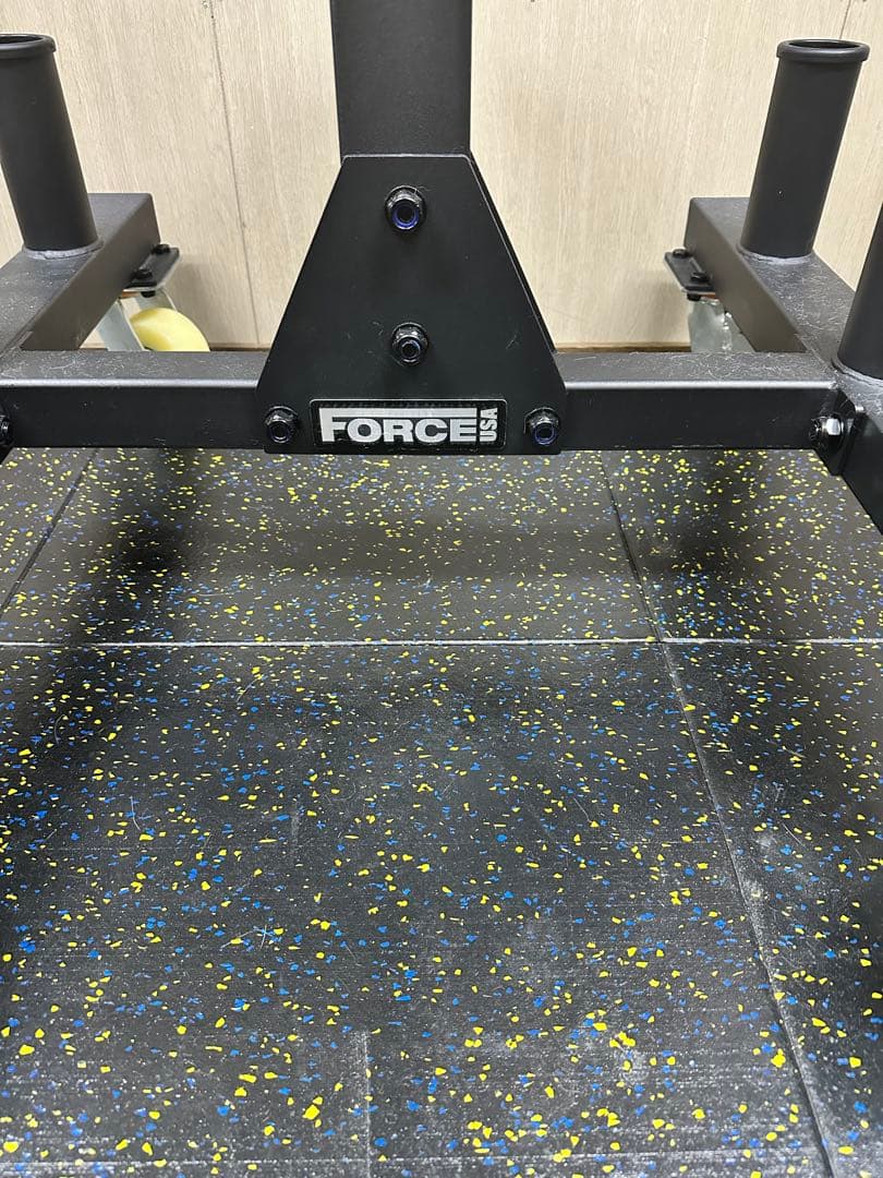 Force USAプレートラック　バーベルストレージ