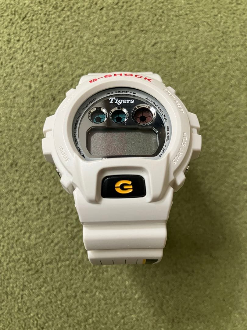 G-SHOCK 阪神タイガースモデル ホワイト