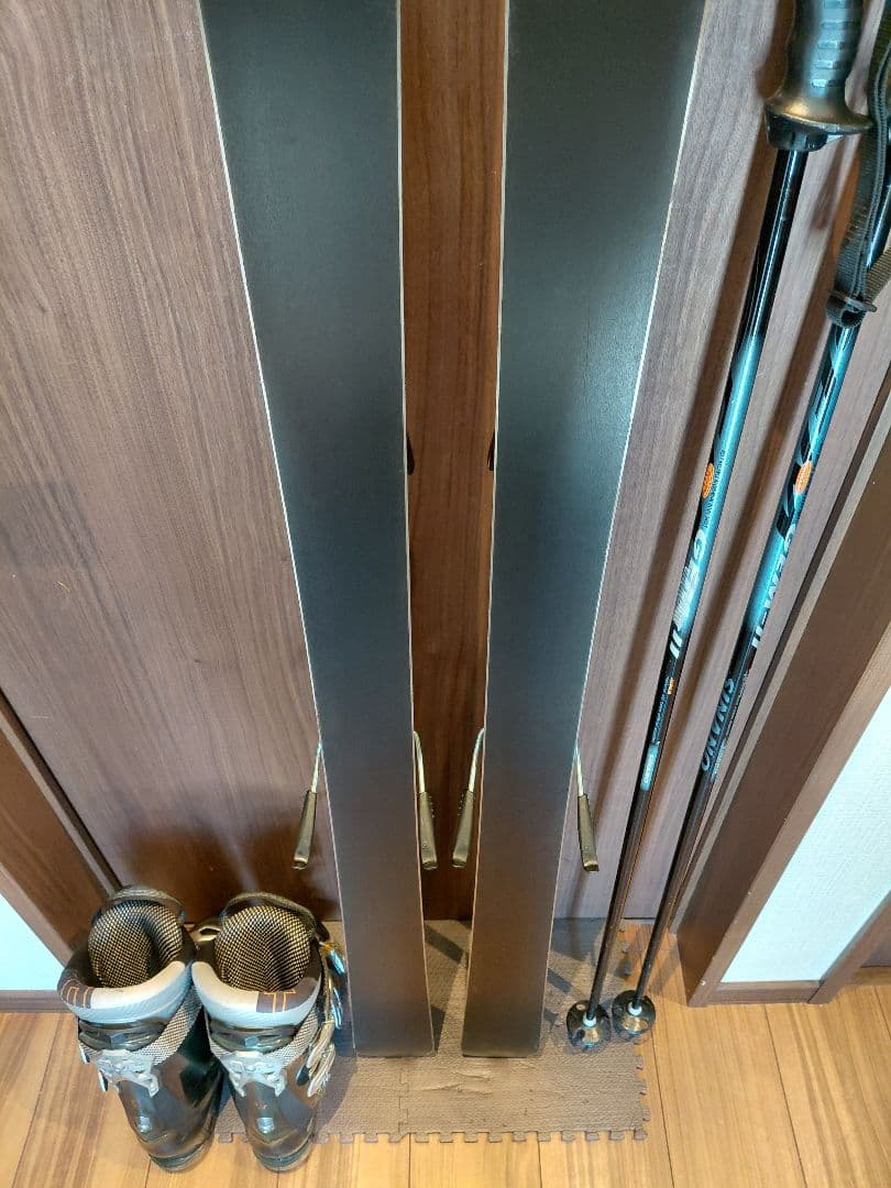 大特価❗高品質❗SALOMON 男女兼用 スキーセット メンテ・WAX済み✔