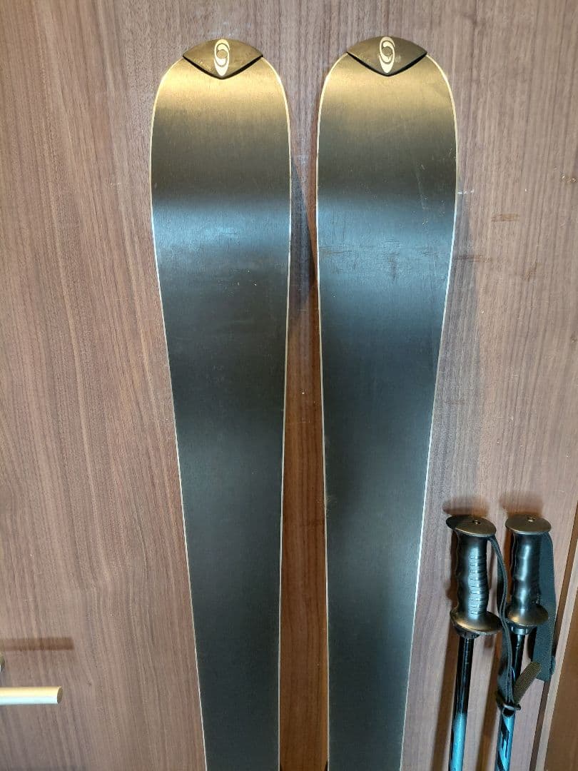 大特価❗高品質❗SALOMON 男女兼用 スキーセット メンテ・WAX済み✔
