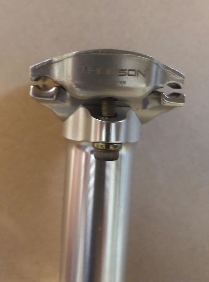 THOMSON elite シートポスト 27.2x410mm