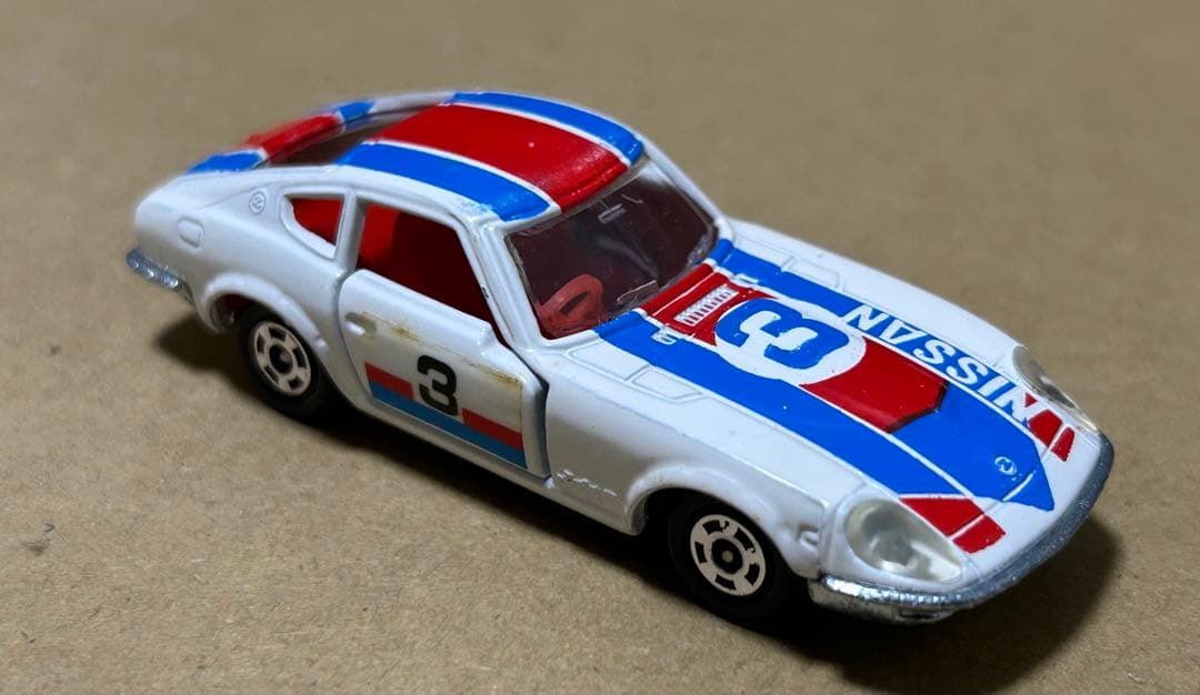 日本製 トミカ ニッサン フェアレディ 240ZG