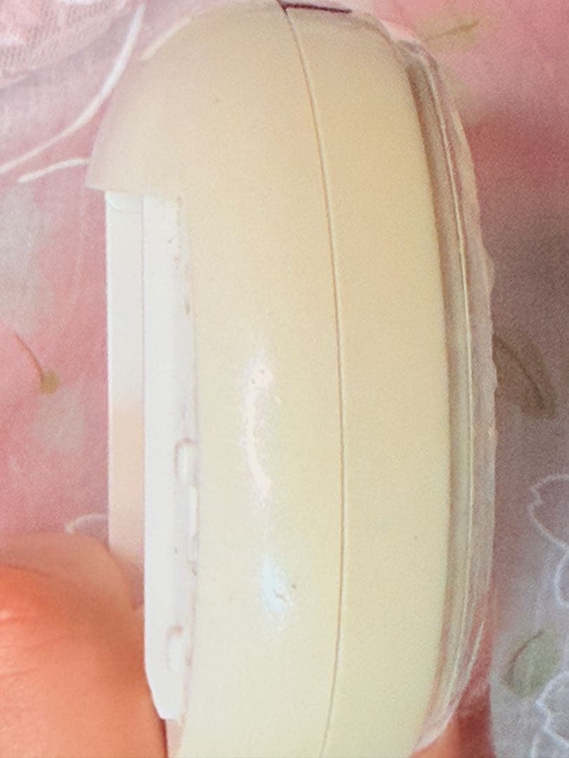 【動作確認済】Tamagotchi P'sホワイト たまデコピアスロイヤルチェン