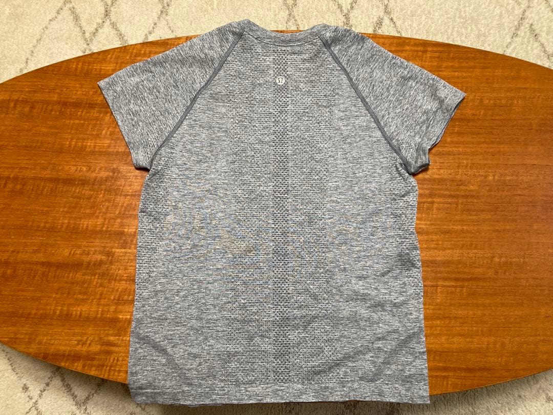 lululemon Swiftly 半袖　レース丈　サイズ6 グレー