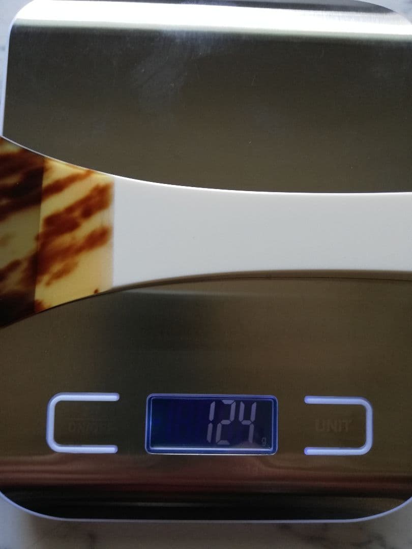 三味線バチ 　未使用に近い綺麗な、本ベッ甲撥です。