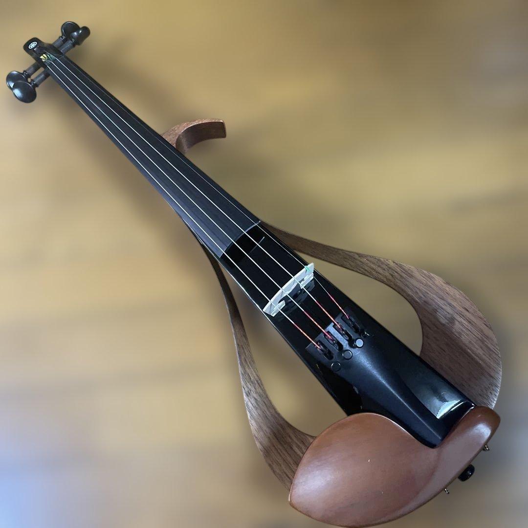 YAMAHA エレクトリックバイオリン YEV104 弓・ケース 他オマケ付