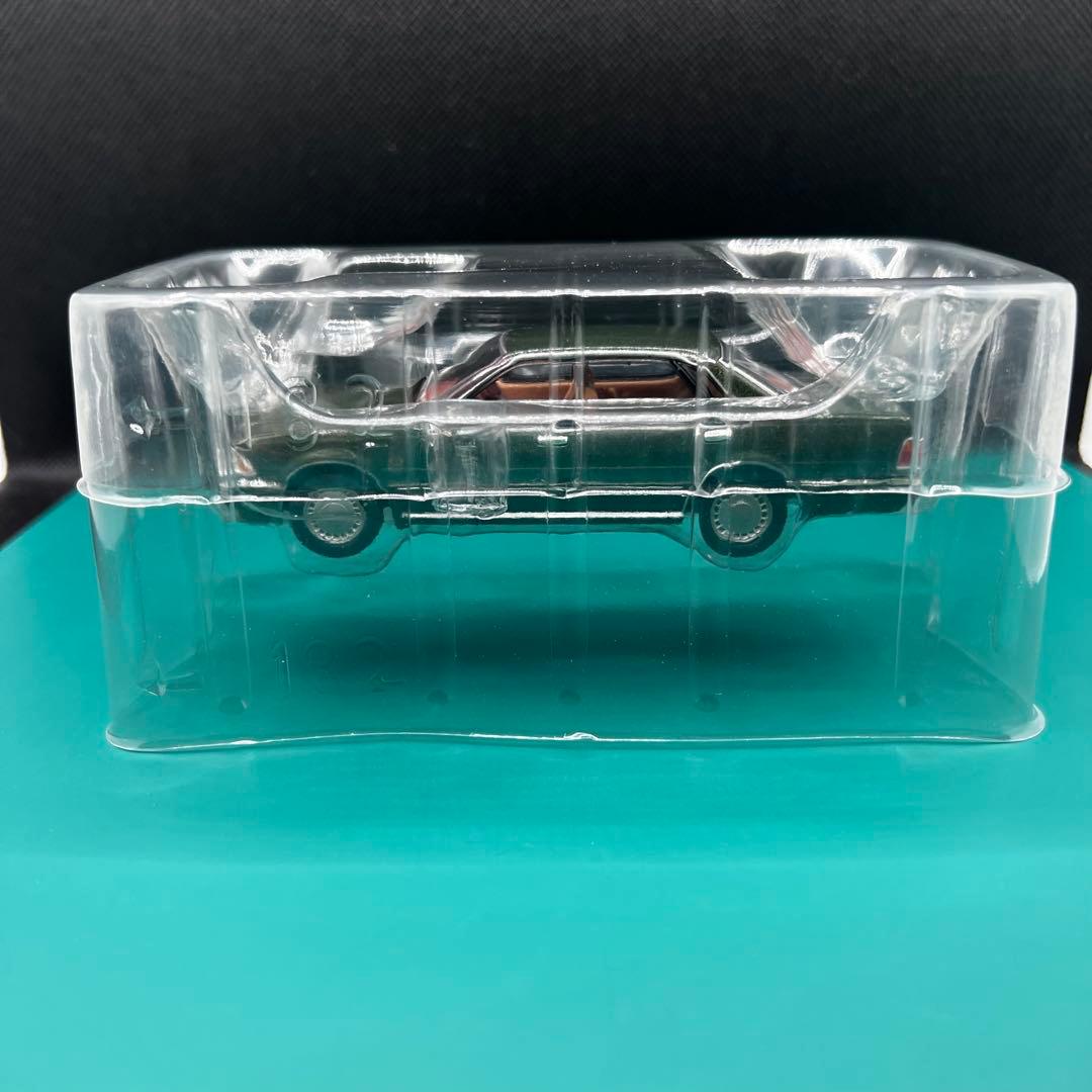 グロリア1988 トミカリミテッドヴィンテージ ネオ43 LV-N43 23a