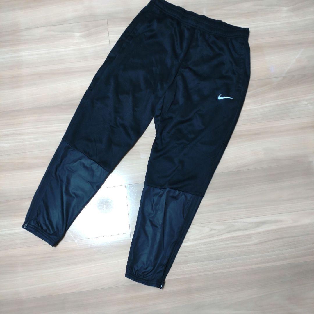 NIKE　ナイキ　ジャージセットアップ　スポーツウェア　Lサイズ　黒灰