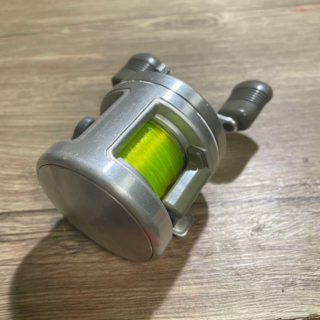 『値下げ可能』SHIMANO 92カルカッタコンクエスト200
