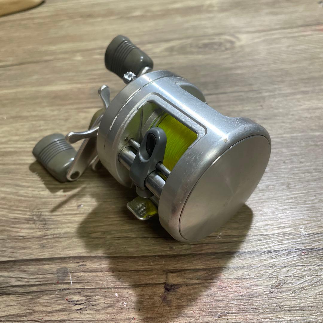『値下げ可能』SHIMANO 92カルカッタコンクエスト200