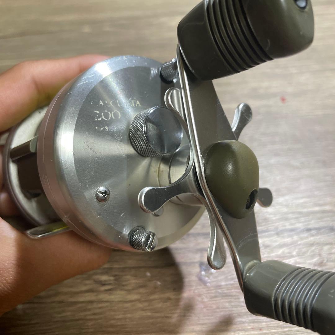『値下げ可能』SHIMANO 92カルカッタコンクエスト200