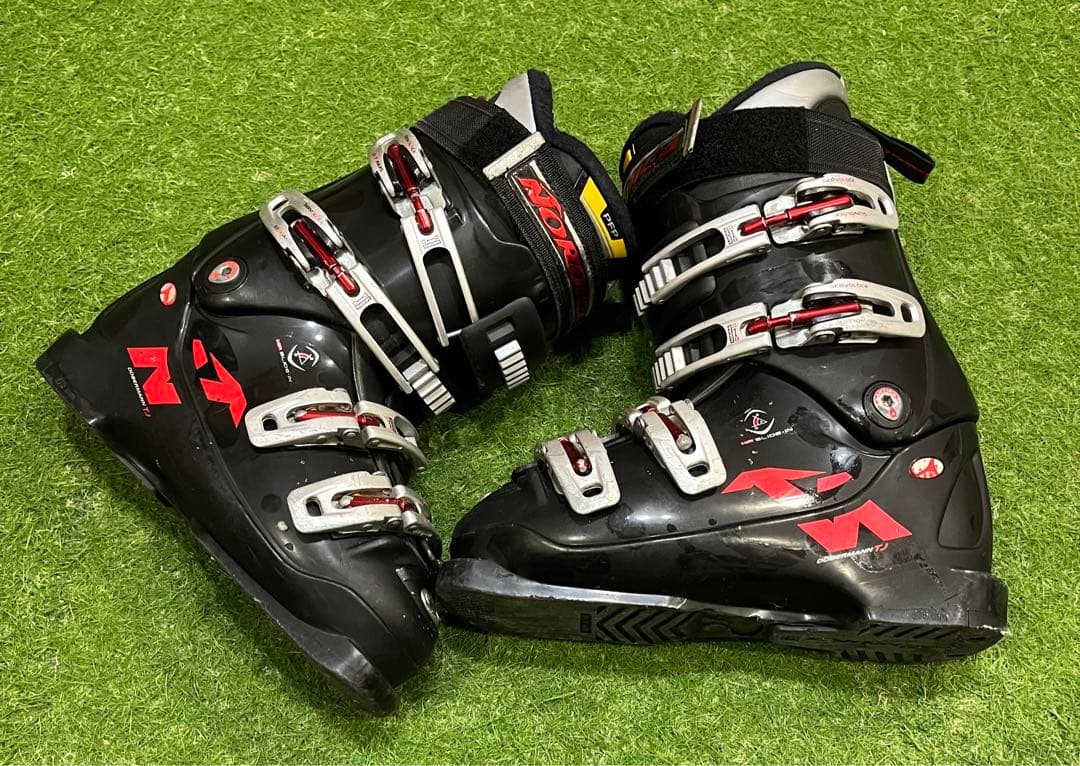 NORDICA スキーブーツ DOBERMA