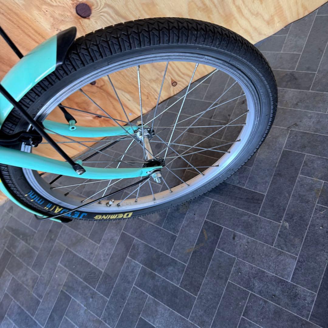 電動アシスト自転車 ミントグリーン 前バスケット付き