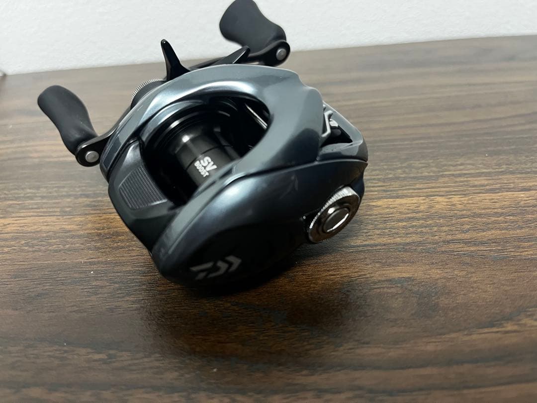 〈AOM〉25 TATULA SV TW 100XHL（左ハンドル）