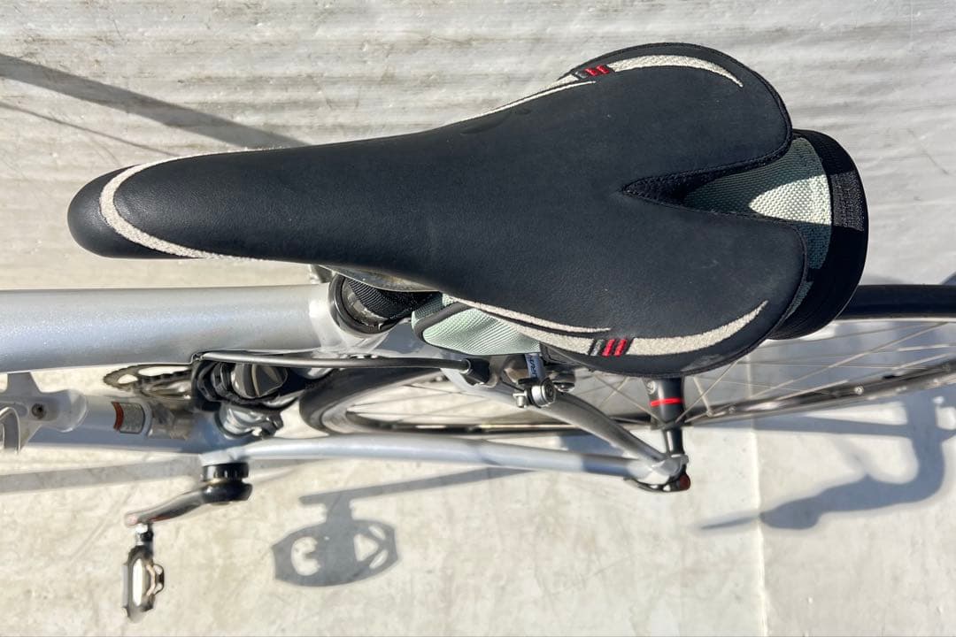 ビ*ー様 トライアスロンバイク ロードレーサーQ Proカーボンフレー