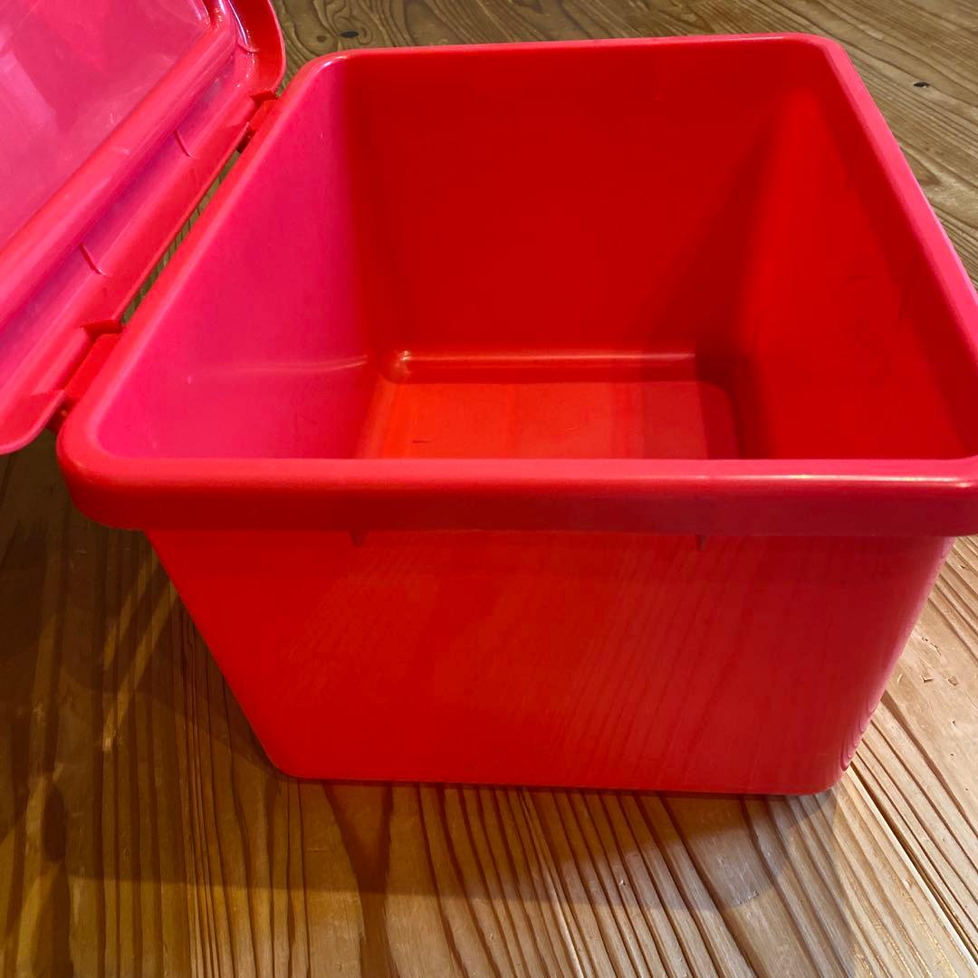 ハローキティ　プラスチックケース　レトロ