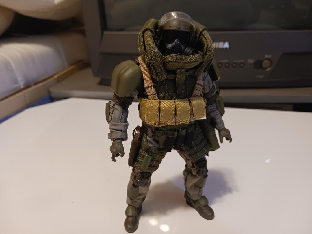 SALVOシリーズ SA02 フォートレスコロッサス 1/12　中古　オマケ付き