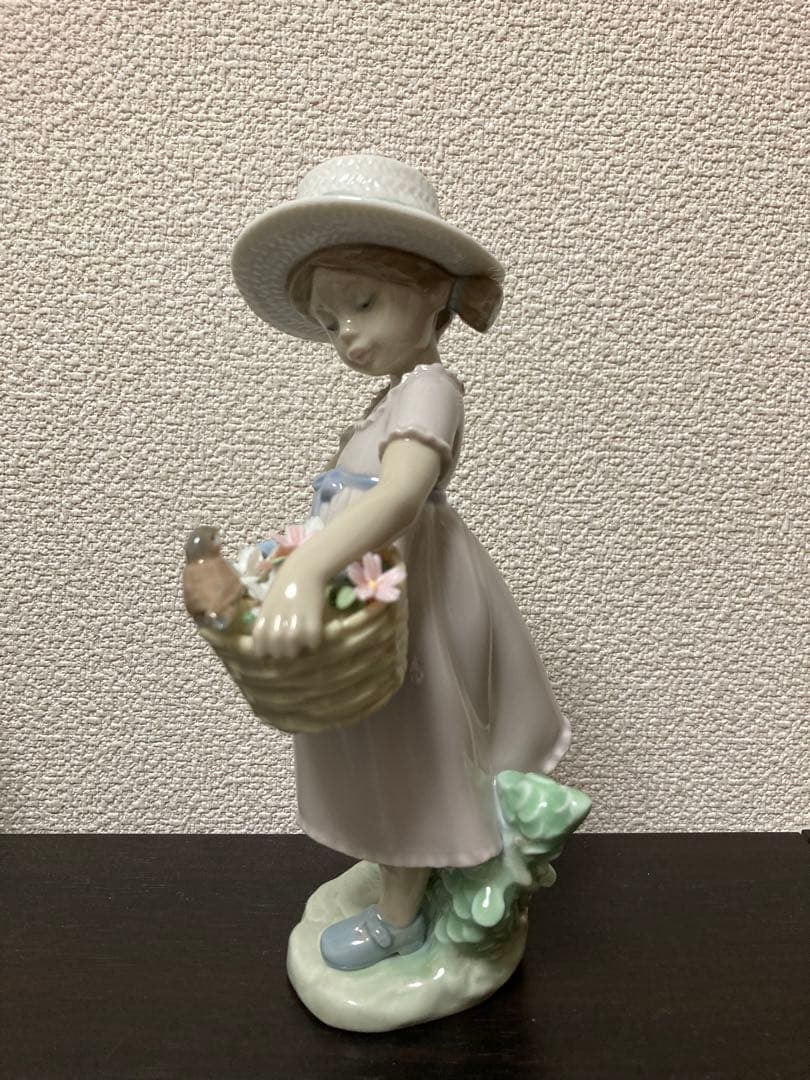 LLADRO リヤドロ No.6826『可愛いお友達』