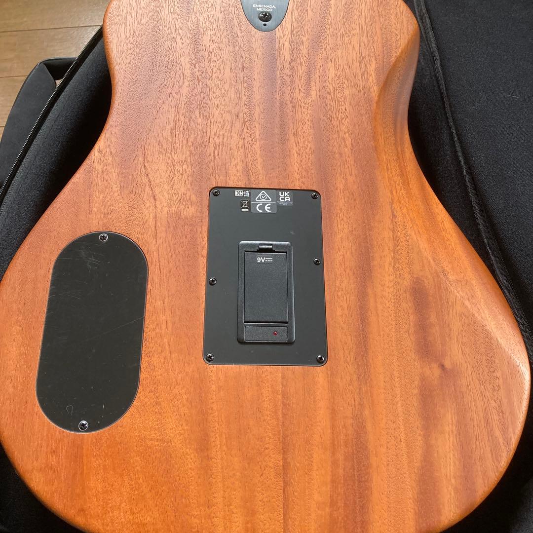 Fender Highway Series Parlorエレアコ