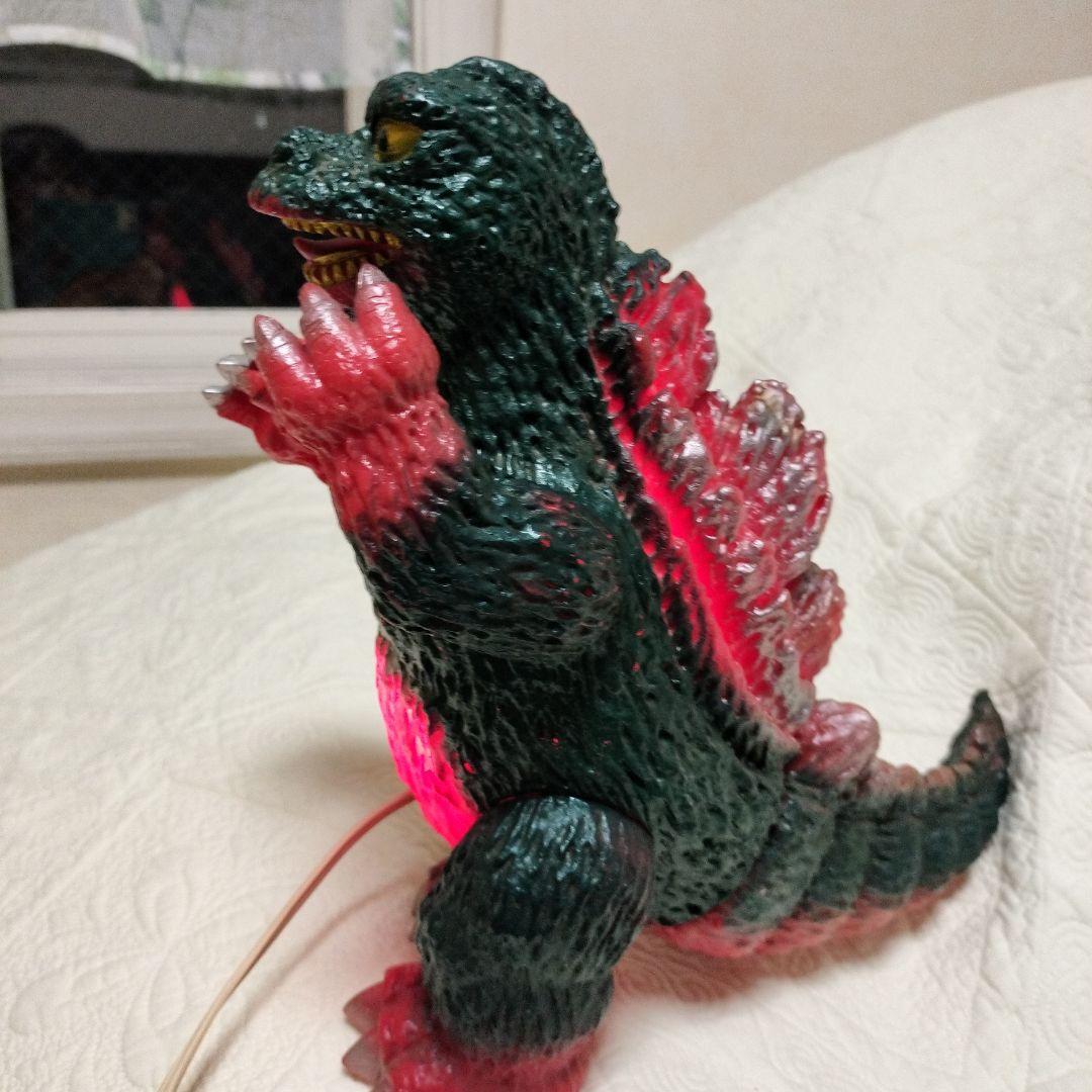 ゴジラ 発光フィギュア 約26cm