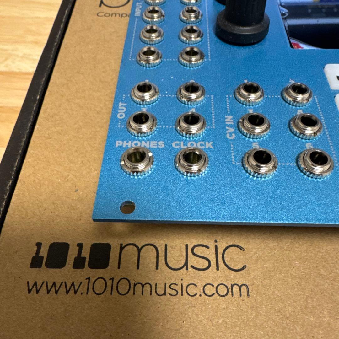 1010music bluebox モジュラーシンセサイザー