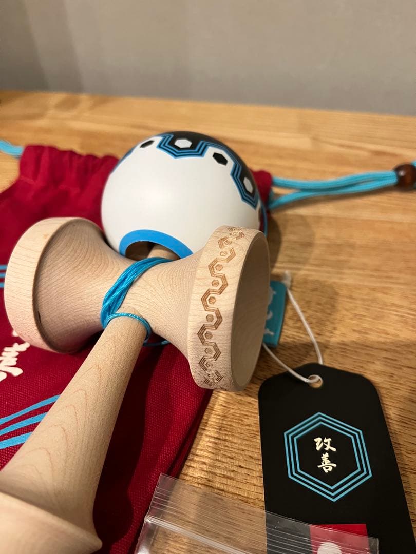 スポーツトイ・アクショントイ kendama USA KAIZEN ORIGAMI - LUNA SHAPE