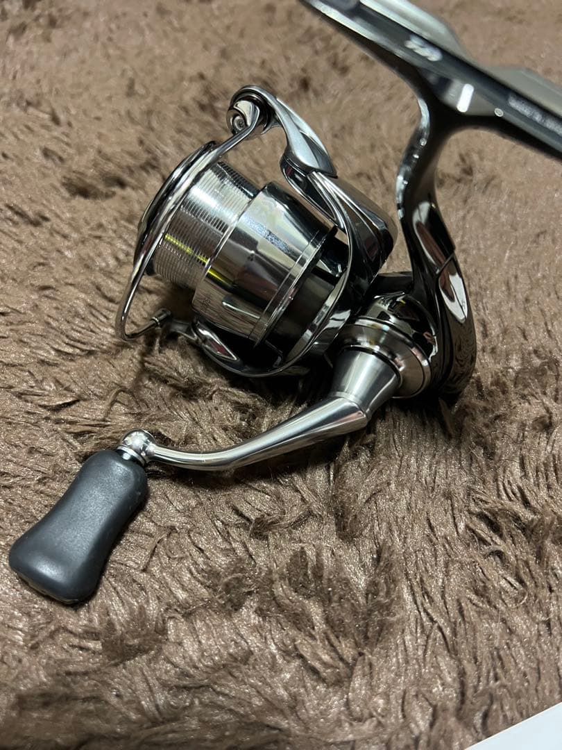 ダイワ イグジスト LT2000H SLPスプール付き！