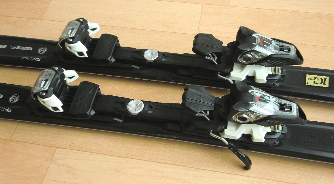 ■送料無料■VOLKL■メンズスキーセット■板162靴27-27.5■メンテ付■