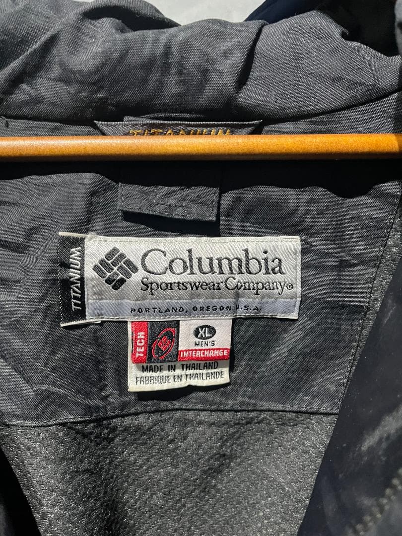 00s　Columbia TITANIUM マウンテンジャケット XL　ブルー