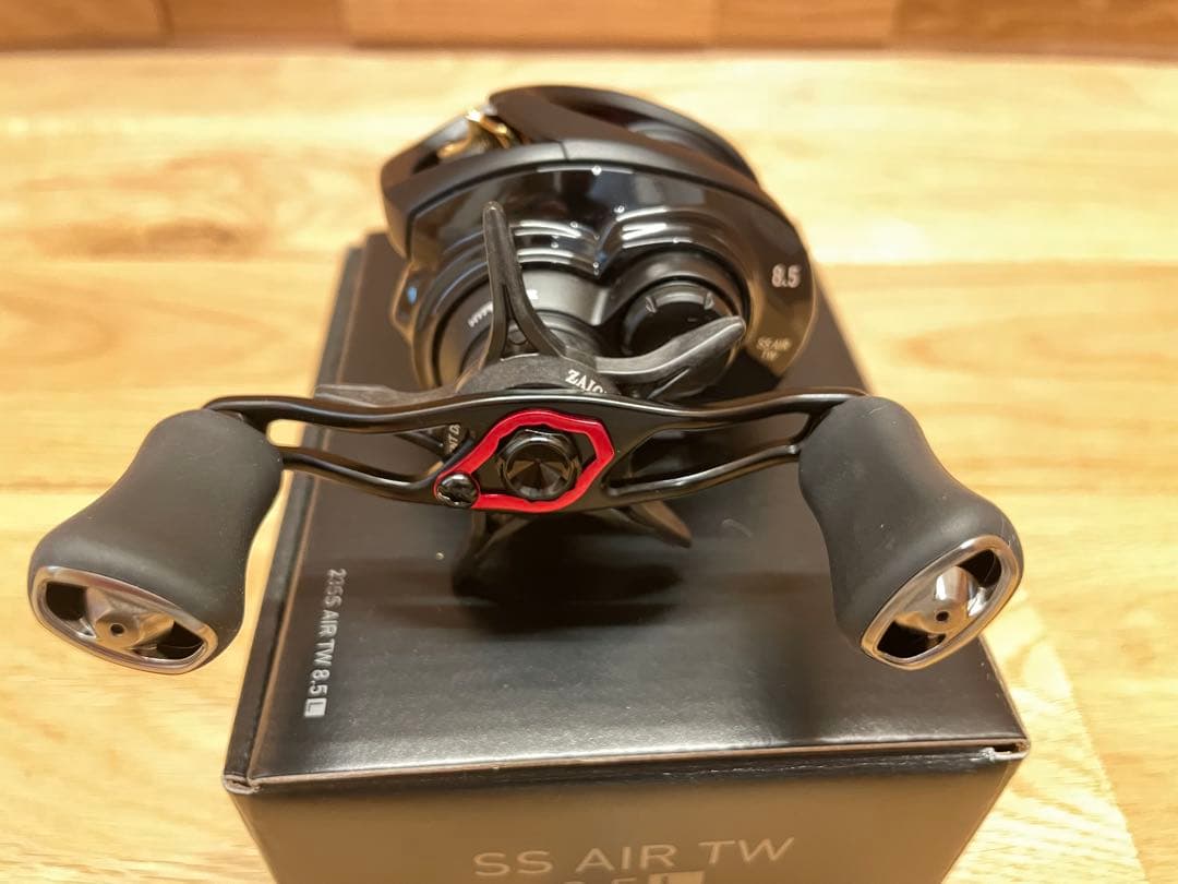 DAIWA SS AIR TW　8.5L 　レフトハンドル　新品