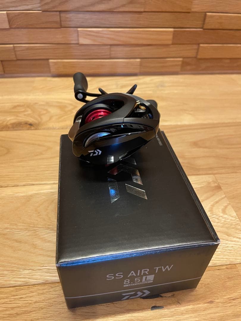 DAIWA SS AIR TW　8.5L 　レフトハンドル　新品