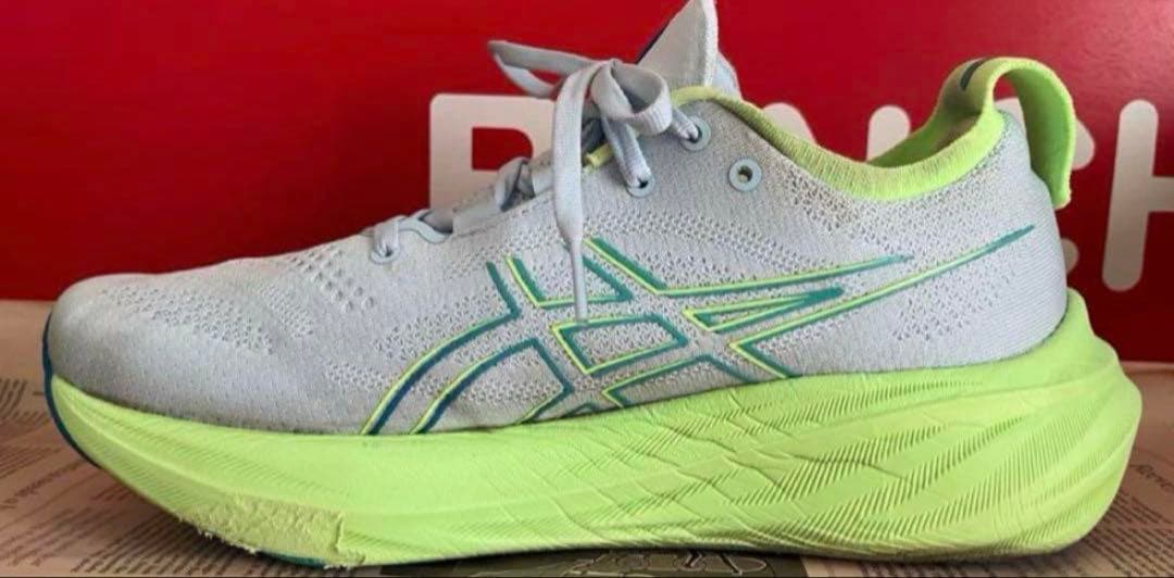 ⑥ asics　アシックス　GEL-NIMBUS 26　ランニングシューズ