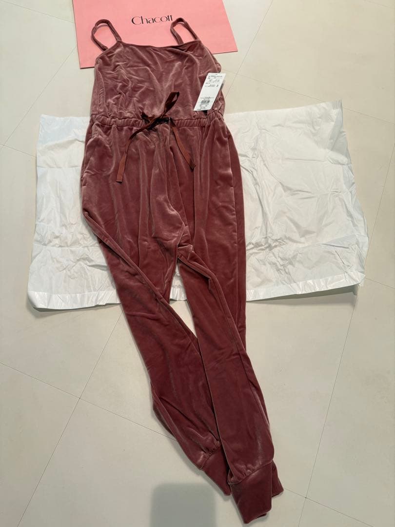 チャコット♡20900円　オールインワンM