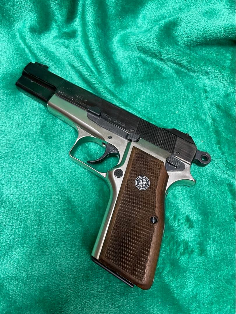 Browning Hi-Power Deluxe レプリカ