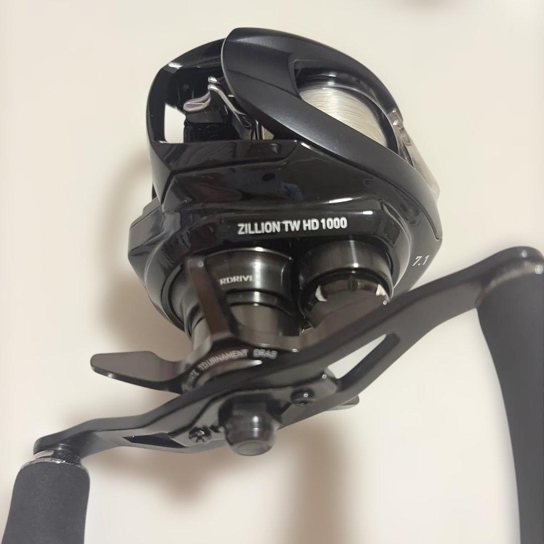 リール 22 DAIWA ZILLION TW HD 1000HL