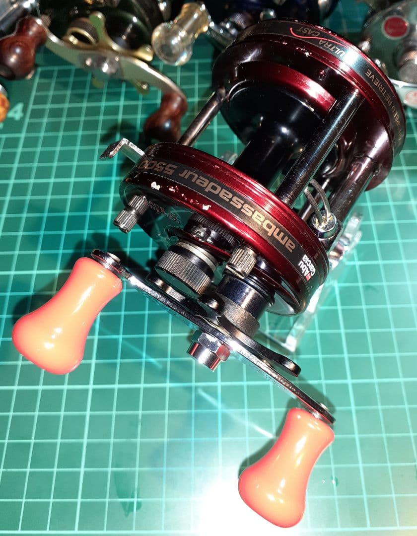 アブガルシア アンバサダー５５００-C３ アウトフィッターズパワーハンドル付き