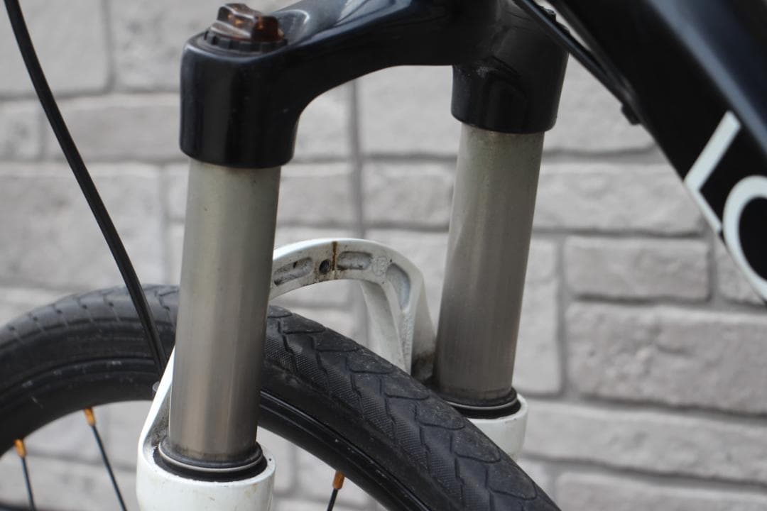 引き取り限定♪ルイガノ♪TRX2♪前後油圧式ディスク♪LOUIS GARNEAU
