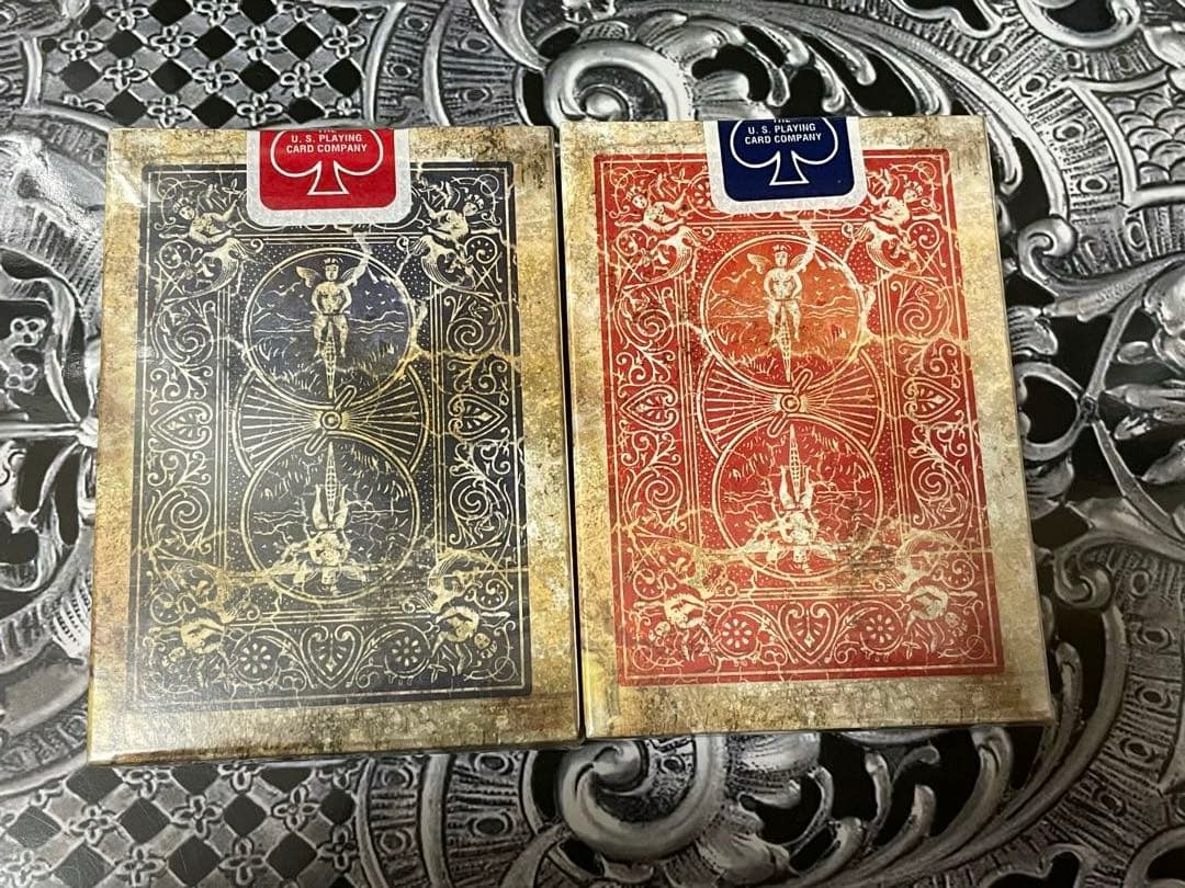 Bicycle Series 1800 赤と青
