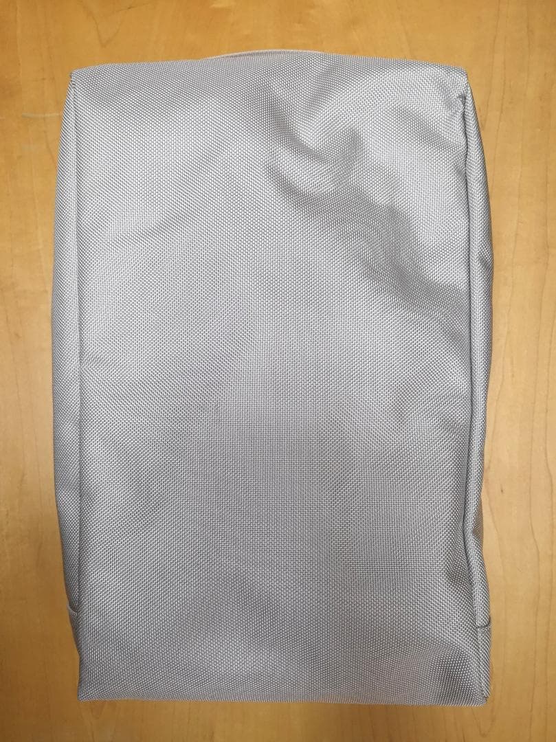 未使用保管品 BRIEFINGのシューズケース(シルバー)