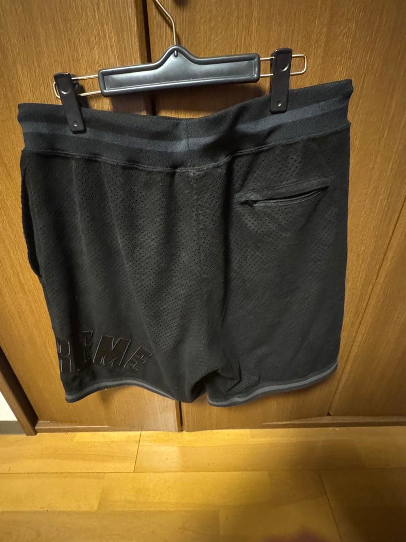 ウェア Supreme Ultrasuede Mesh Short black