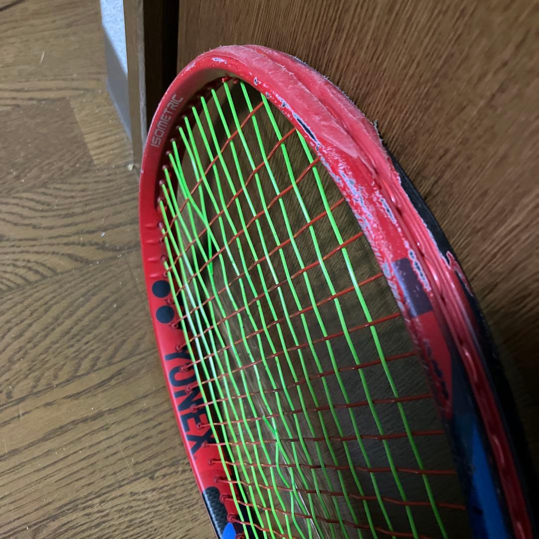 YONEX VCORE 98テニスラケット